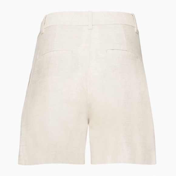 Aritzia Wilfred Natural Ecru Mid-Thigh The Effortless Linen 5" Shorts - Picture 7 of 7